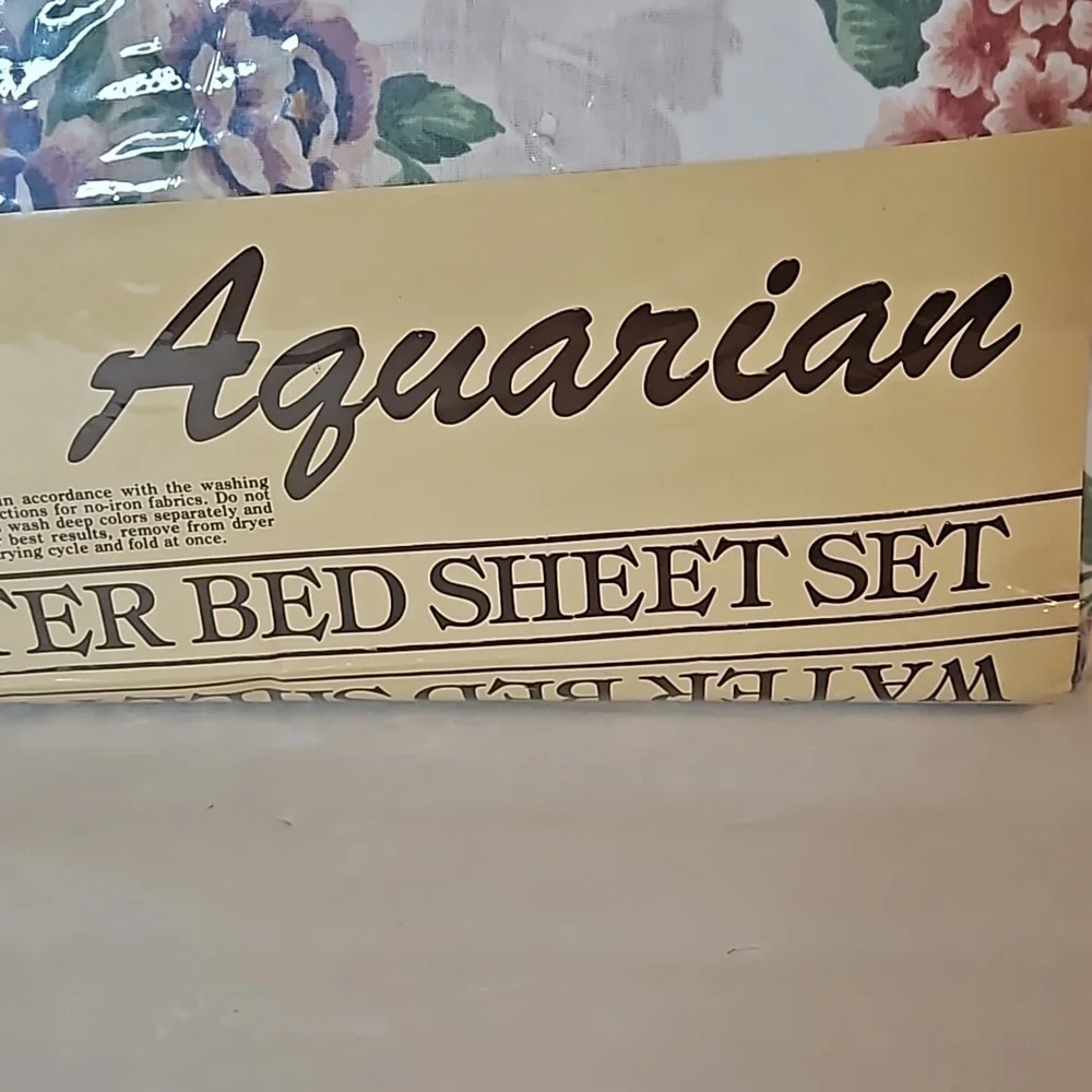 Vintage Aquarian WaterBedSheet Set King size Percale fabric print.